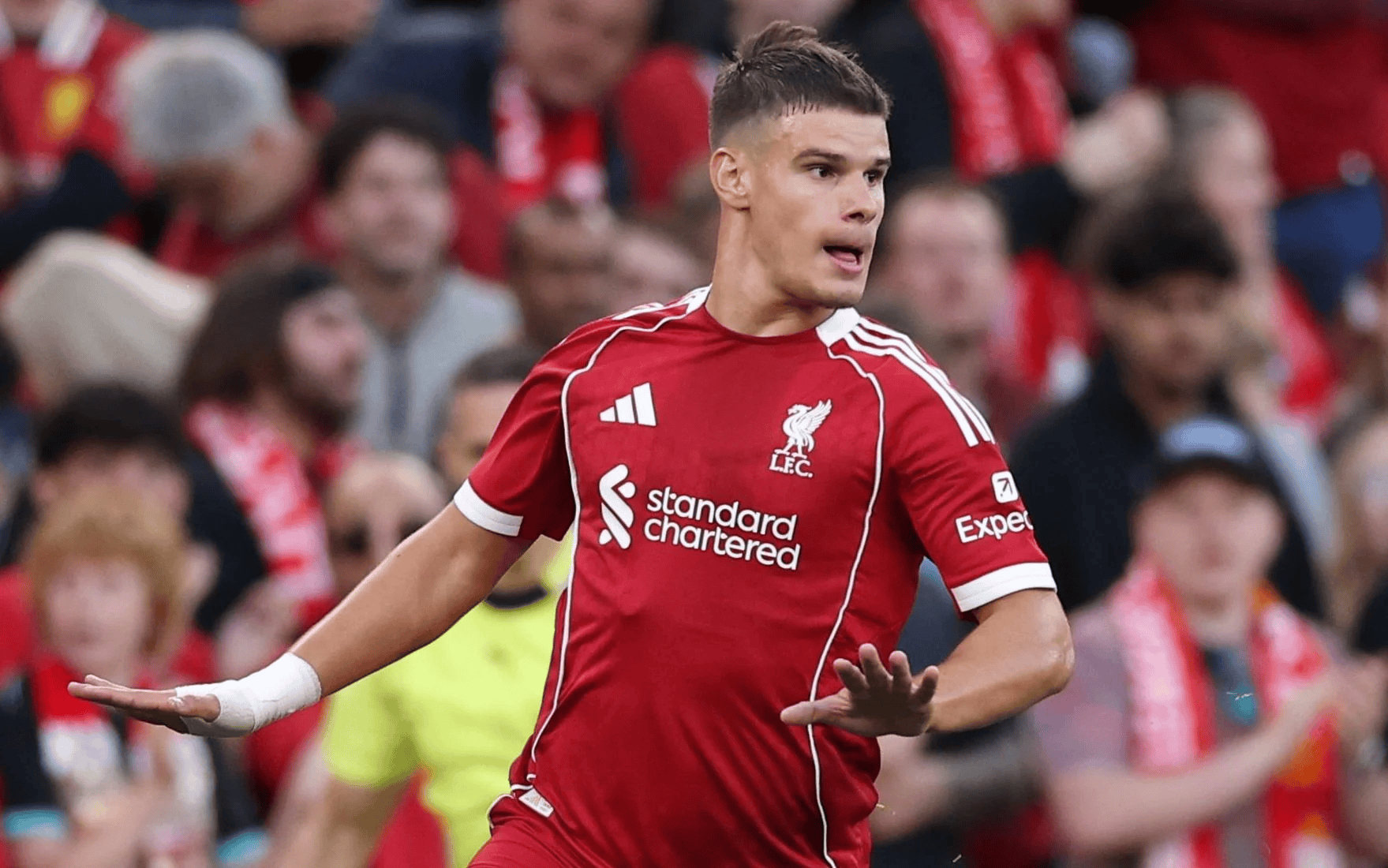 踢球不算压, 而且